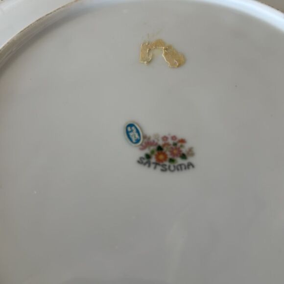 Vintage Satsuma Made in Japan Chrysanthemum Floral Ornate Decorative Plate 10.5” - Picture 5 of 10